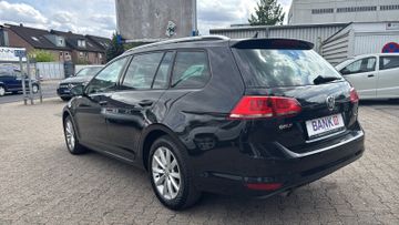 Volkswagen Golf - 4