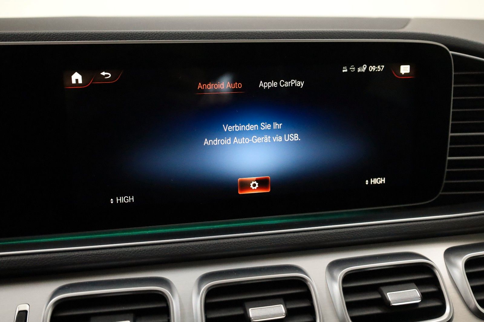 Fahrzeugabbildung Mercedes-Benz GLE 350 de 4Matic,Leder,Navi,LED,Panorama,ACC+WR