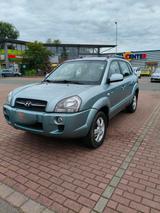 Hyundai Tucson jm 2l benzin 4wd LPG - Hyundai TUCSON mit LPG-Antrieb