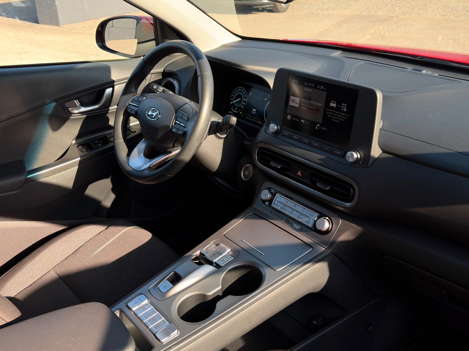Fahrzeugabbildung Hyundai Kona e Select 2WD CarPlay FCA ACC SHZ PDC Kamera