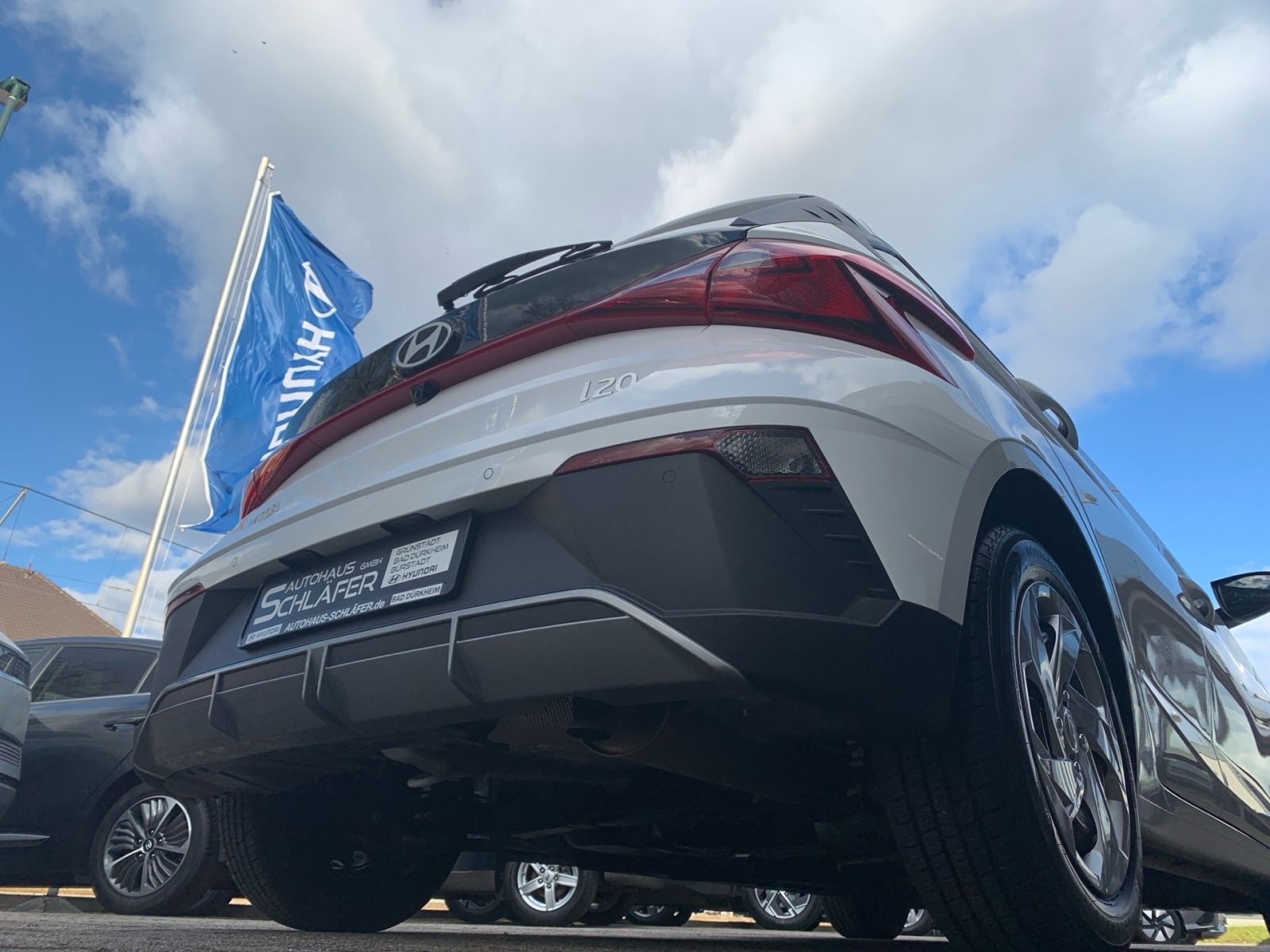 Fahrzeugabbildung Hyundai i20 1.2 Select Navi Kamera Funktionspaket