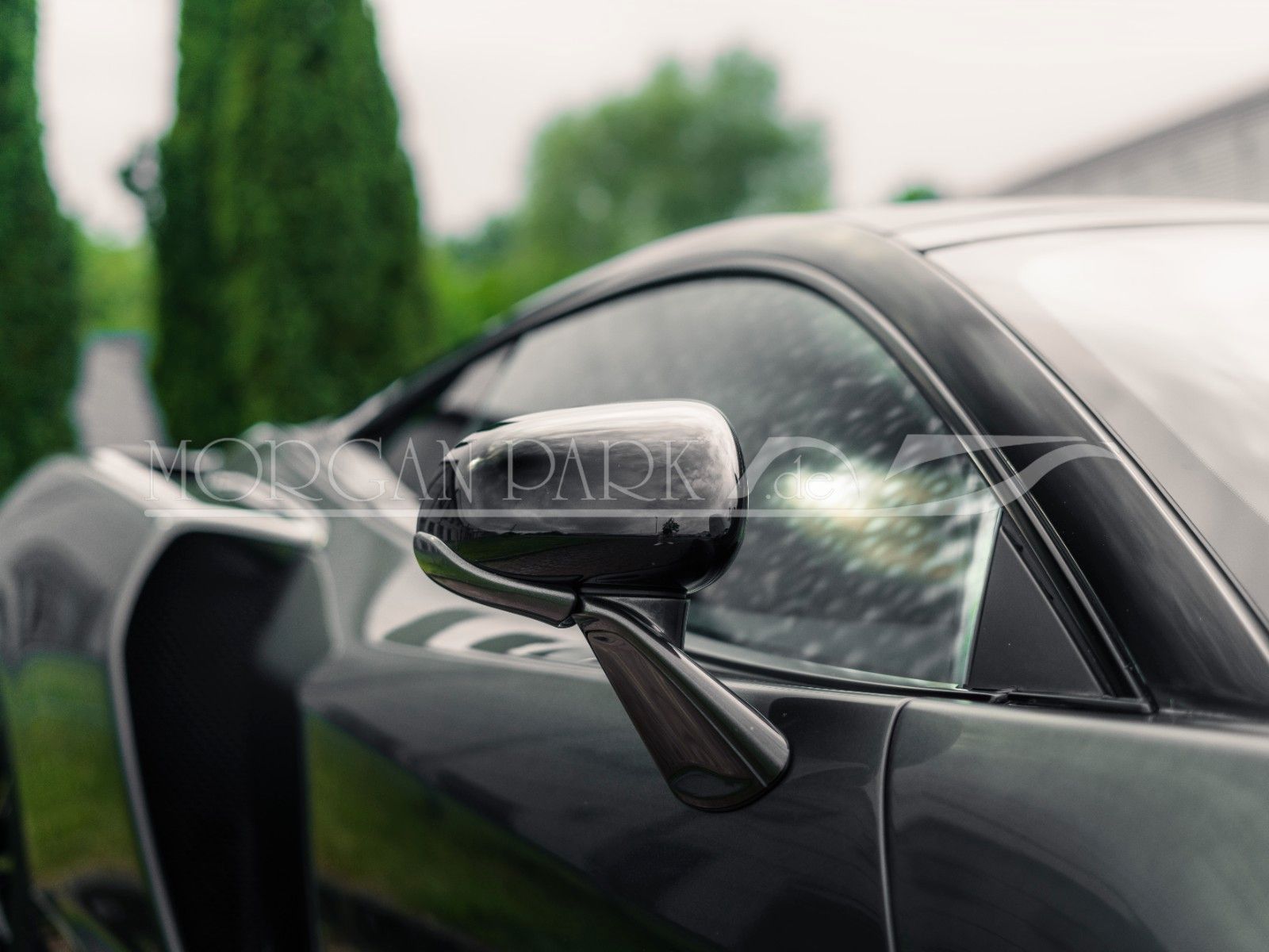 Fahrzeugabbildung McLaren GT *Storm Grey Metallic* + MwSt. + Sportauspuff