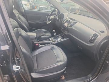 KIA Sportage - 9