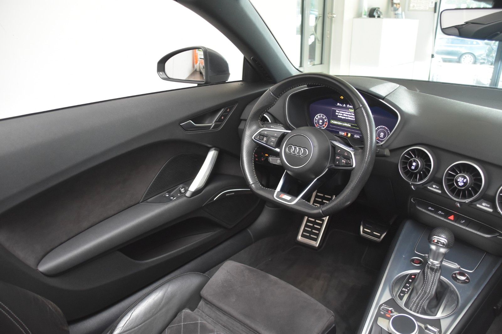 Audi TT 2.0 TFSI Quattro S-Line DSG LED Navi B&O PDC foto 16