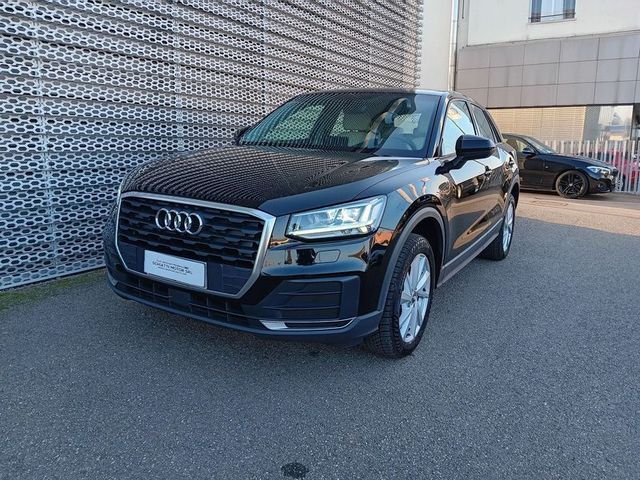 Audi Q2 30 TDI Business