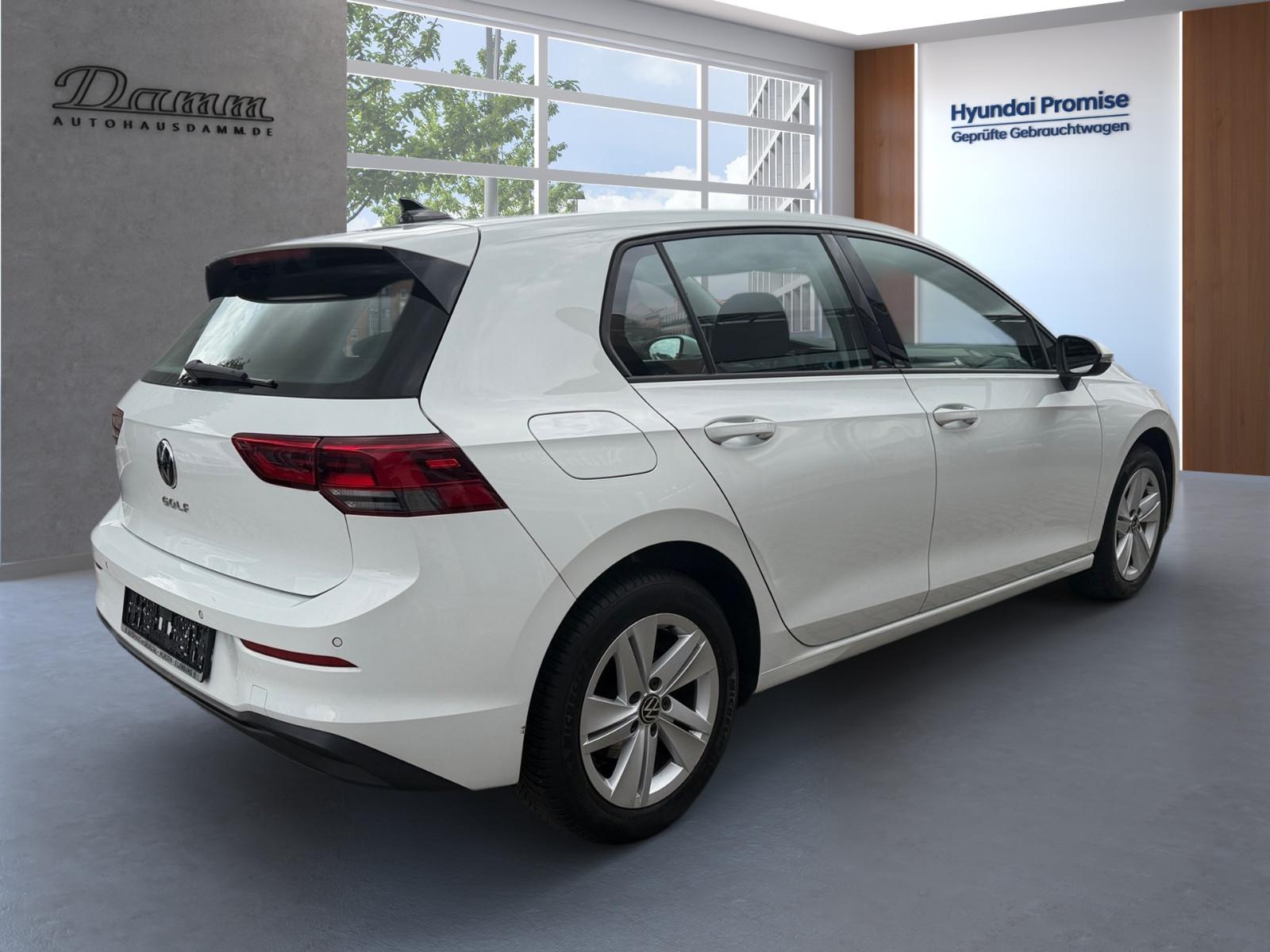 Volkswagen Golf VIII Lim. Life, миниатюра 3
