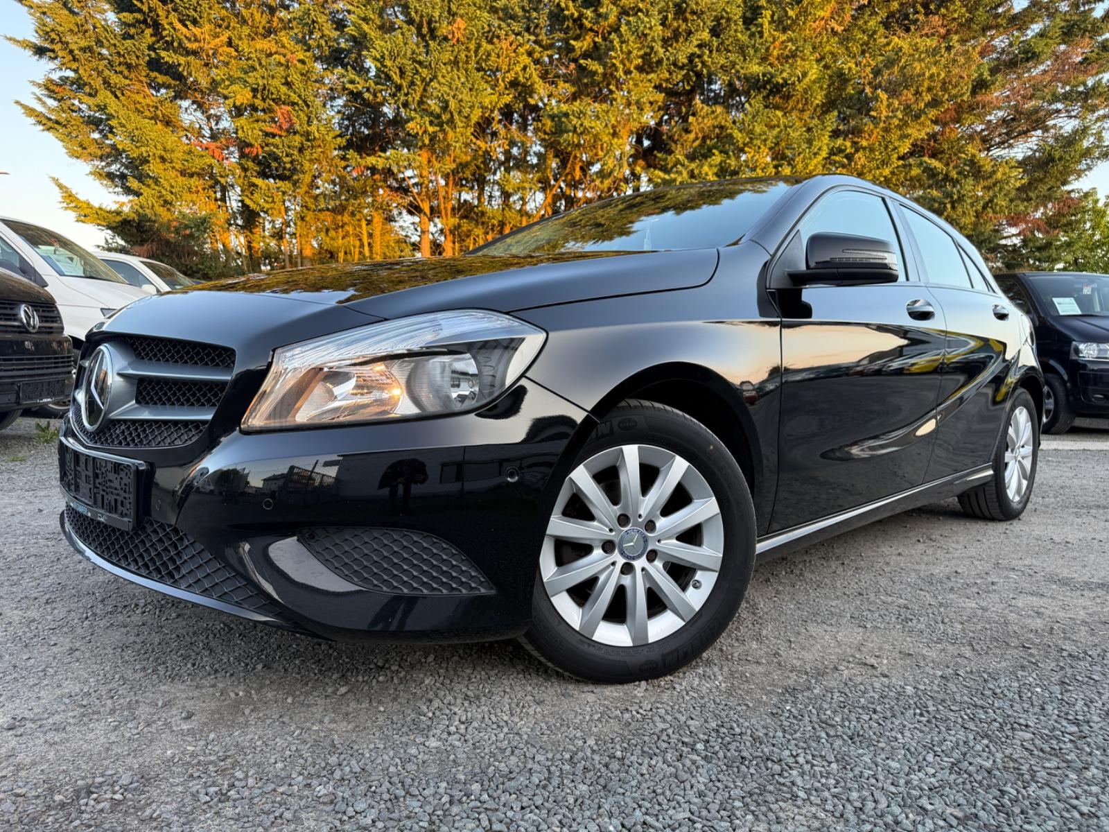 Mercedes-Benz A 180 CDI/Tempomat/Navi/Start-Stopp/Klima/SHZ