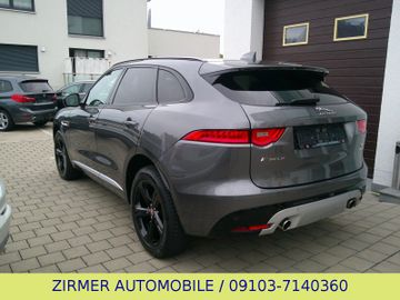 Jaguar F-Pace - 3