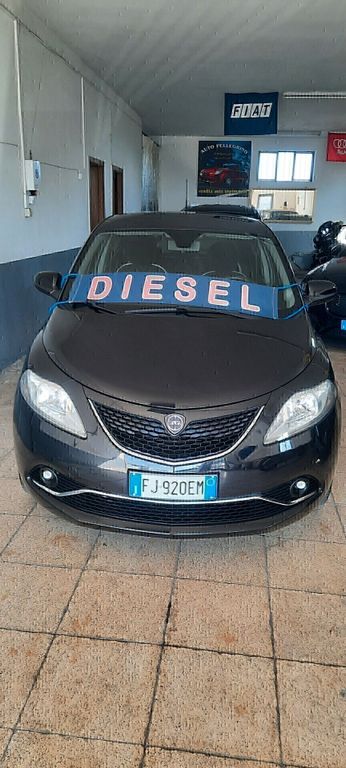 Image of Lancia Ypsilon