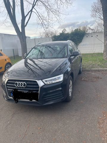 Audi Q3 zu verkaufen