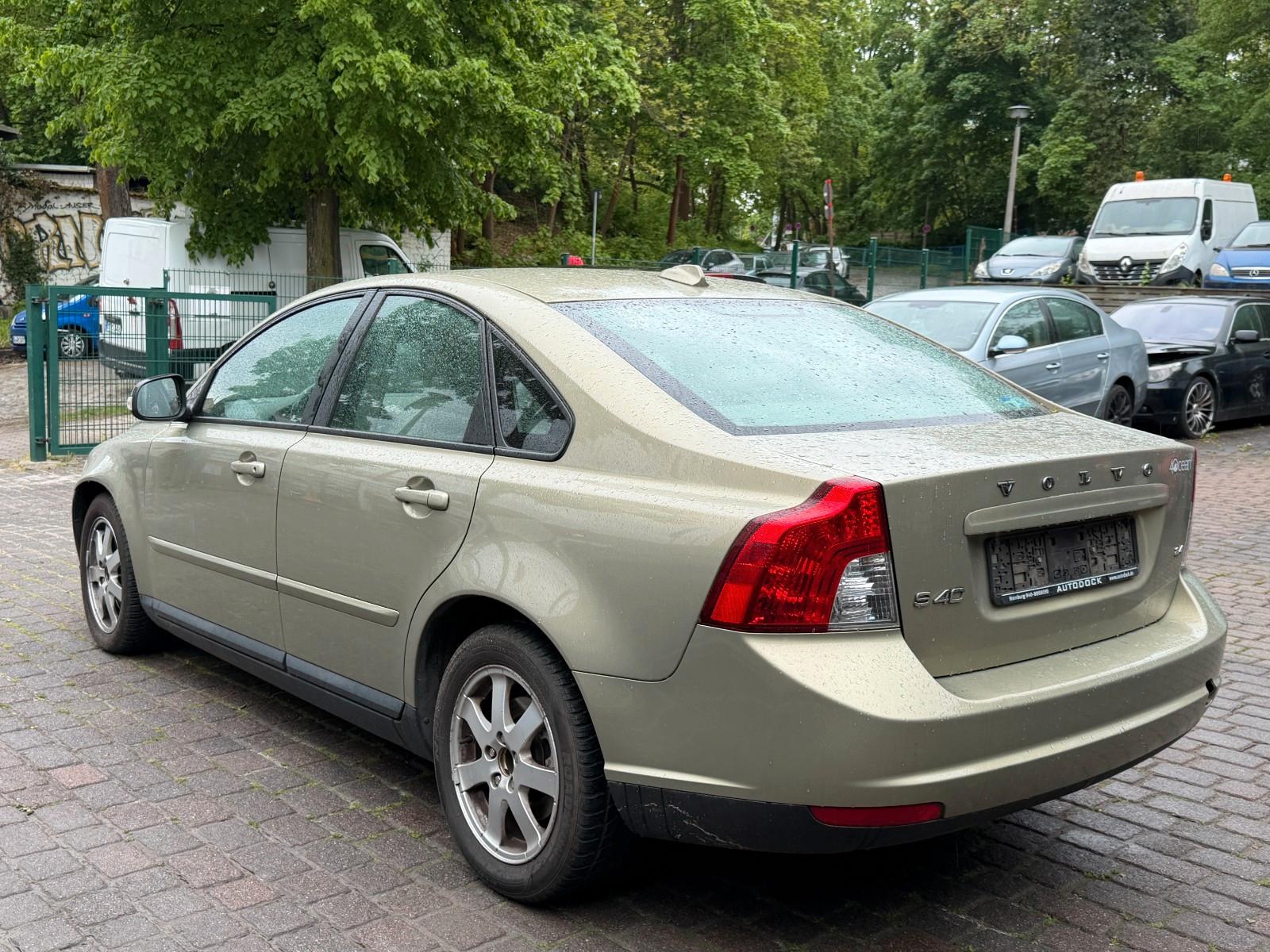 Volvo S40 Lim. 2.4 Kinetic
