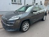 Jeep Cherokee 2.2 MultiJet 136 kW 4x4 Longitude - Jeep Cherokee mit Diesel-Antrieb