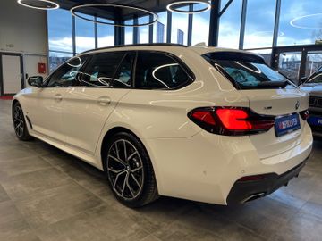 BMW 540d  Touring xDrive M Sport *1.HAND*LED*KAM*AHK