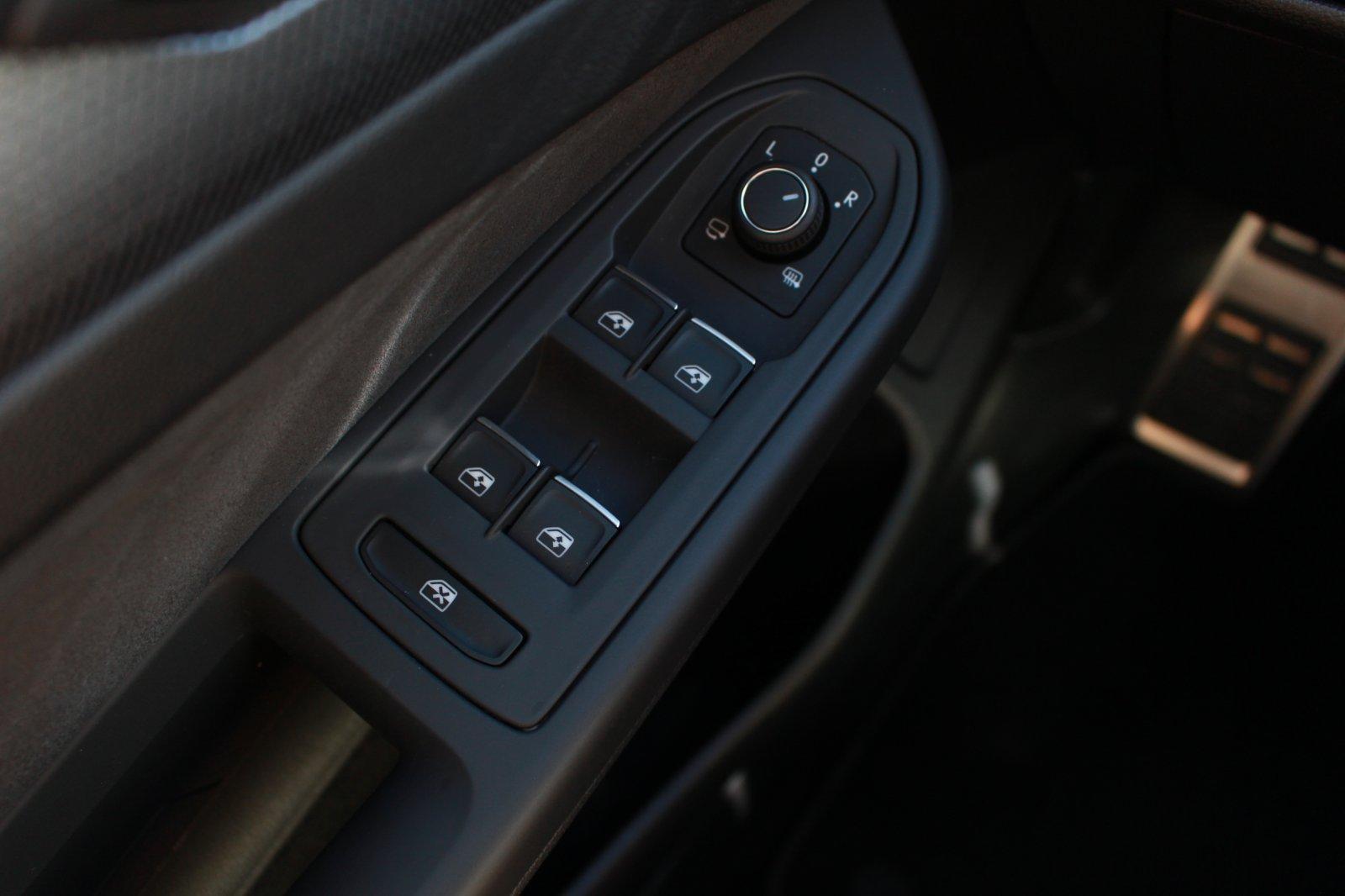Volkswagen Golf Variant 1.5 eTSI DSG R-LINE +KAMERA+ACC, миниатюра 11