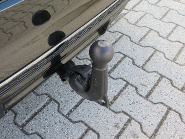 A4 Avant 40 TFSI S-tr. S line AHK/COMPETITION-ED
