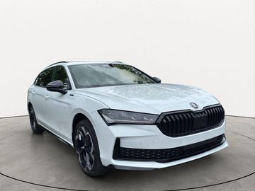 Skoda Superb Combi Sportline 1,5 TSI iV 150 kW 6-Gang-