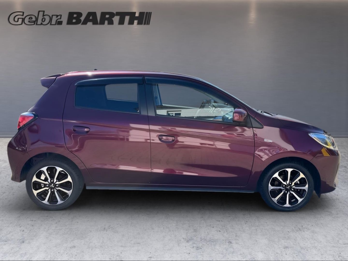 Fahrzeugabbildung Mitsubishi Space Star Top LED Automatik Apple CarPlay Klima