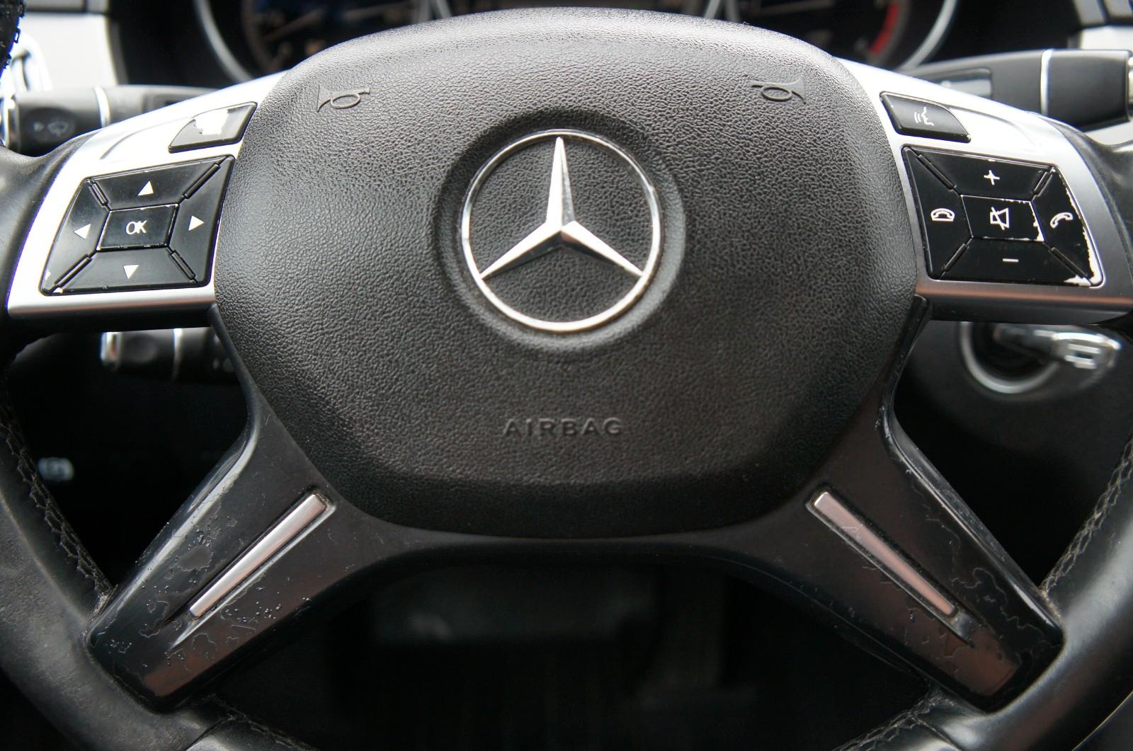 Mercedes-Benz E200 2014 — photo 16