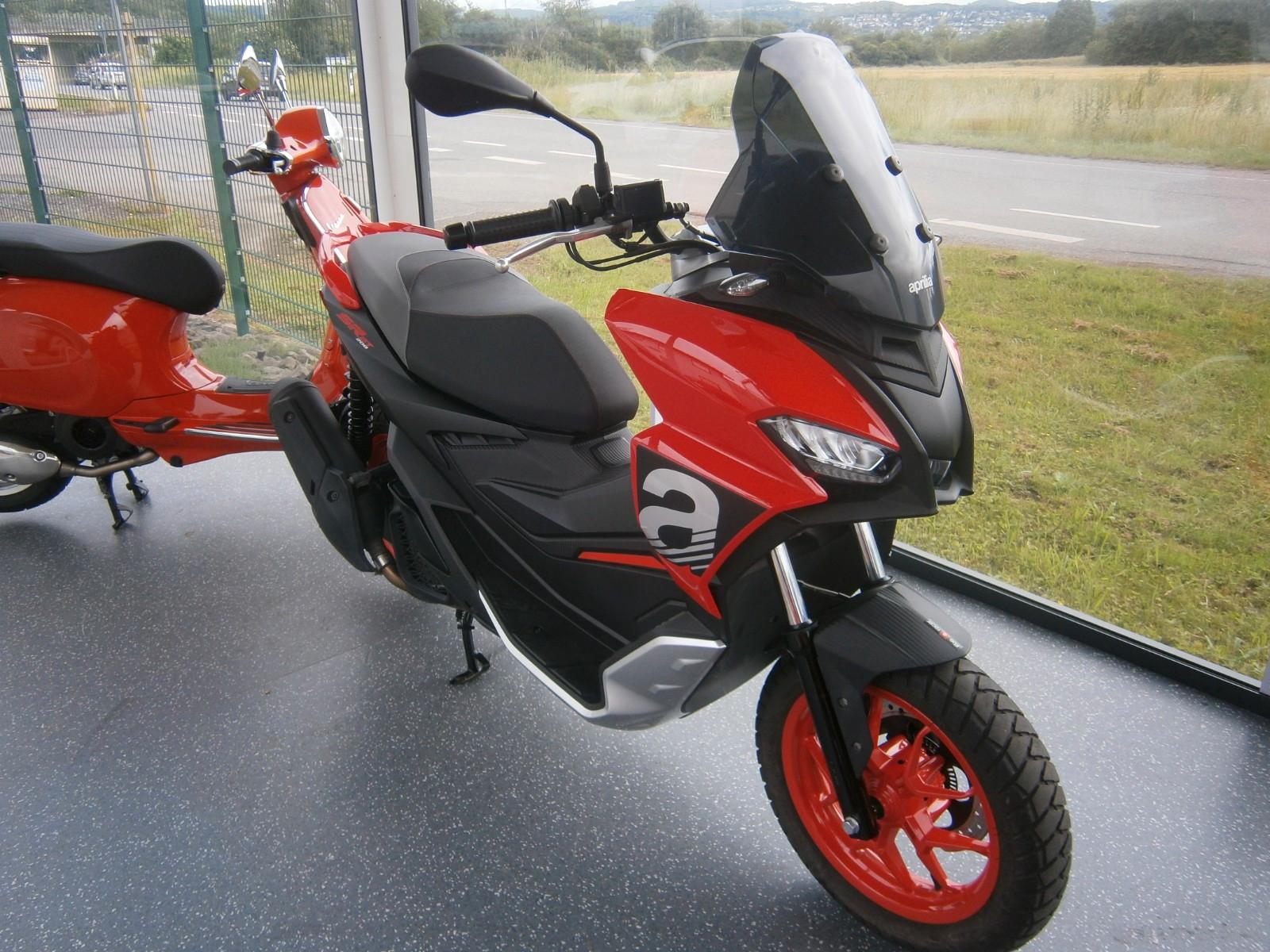 Aprilia SR 200 GT