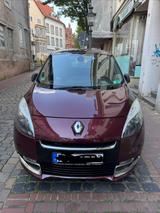 Renault RENAULT SCENIC NEU TÜV - Renault Grand Scenic aus 2013