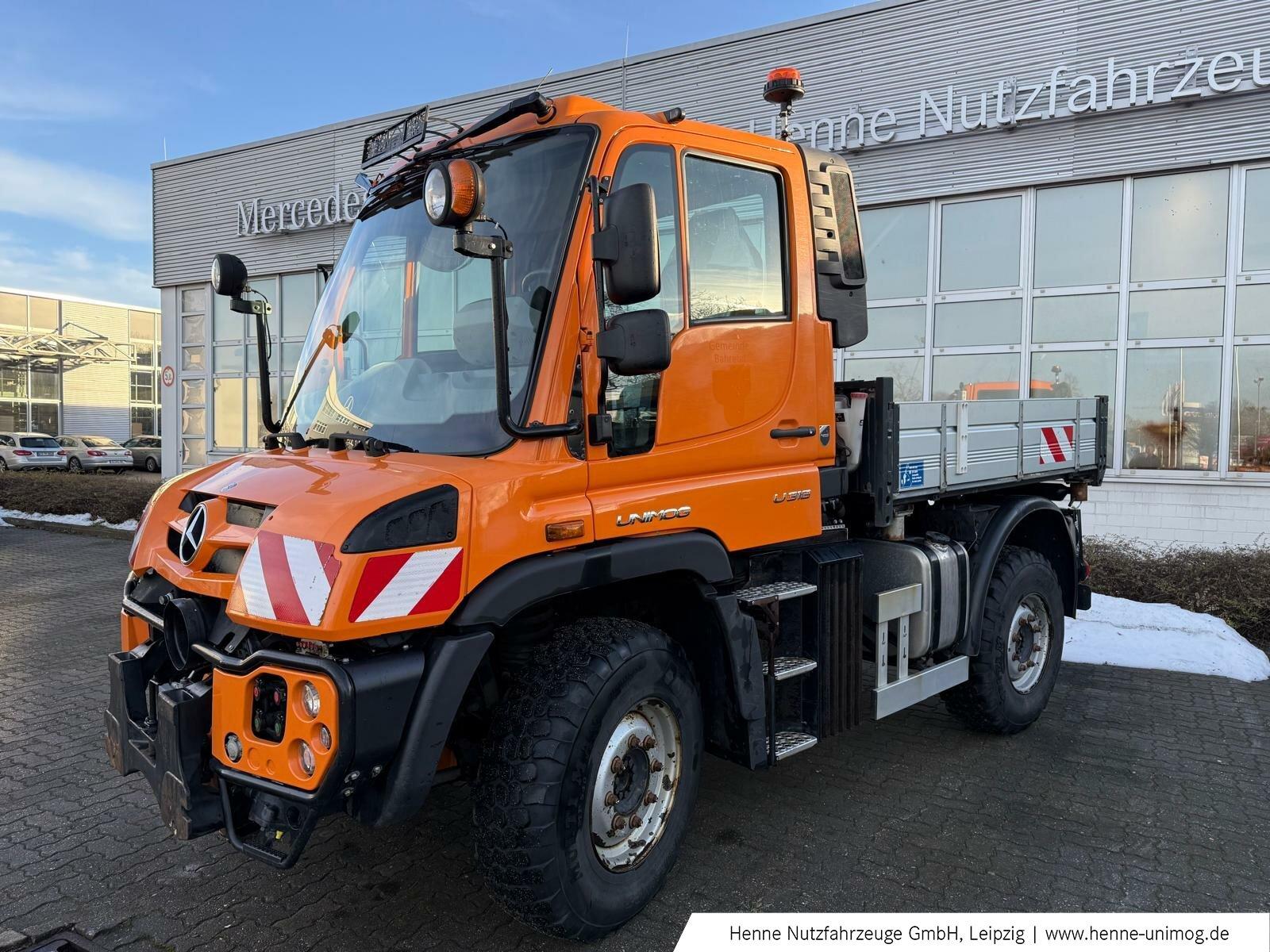 Mercedes-Benz Unimog U 318