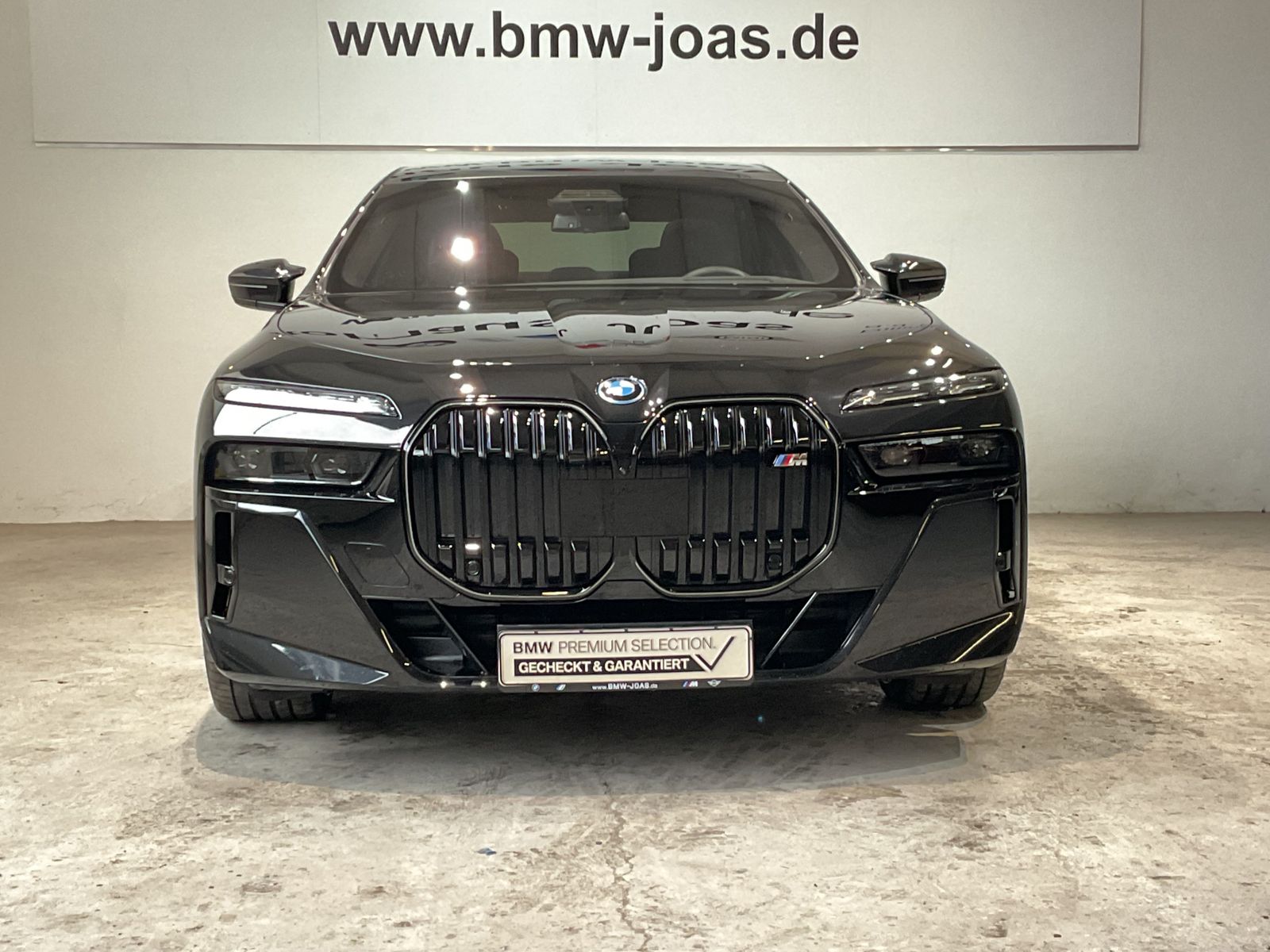 Fahrzeugabbildung BMW i7 M70 xDrive Lounge Fondkonsole Sky Lounge M Pe