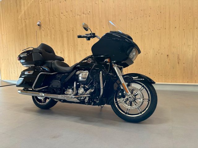 Harley-Davidson ROAD GLIDE LIMITED *TOP-ZUSTAND *WENIG KILOMETER