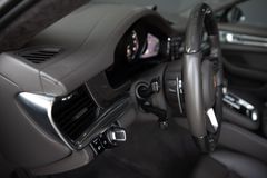 PORSCHE Panamera Turbo S E-Hybrid Sport Turismo - VOLL