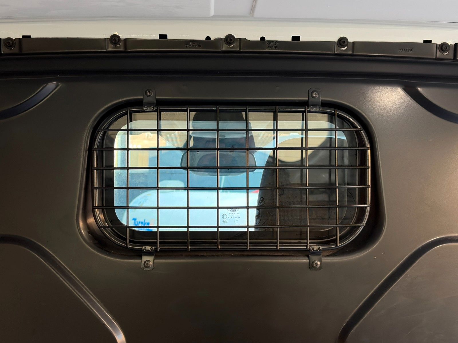 Fahrzeugabbildung Ford Transit Custom Kasten 340 L1 Trend Auto. StHz