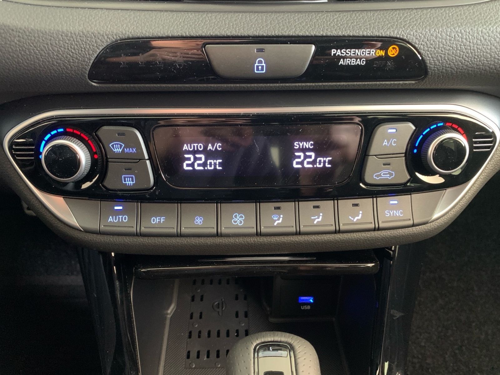 Fahrzeugabbildung Hyundai i30 1.5 T-GDI 7-DCT N Line Mild-Hybrid Sitz Pake