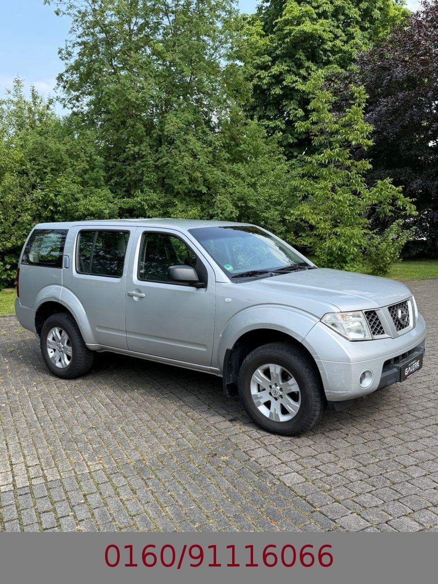 Nissan Pathfinder 2.5 174ch - Soubassement préservé - révision effectuée - Carnet d'entretien - Clim - Attelage
