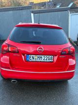 Opel Astra Sports T. 1.6 SIDI Turbo eco Active S/... - Opel Astra: Rot