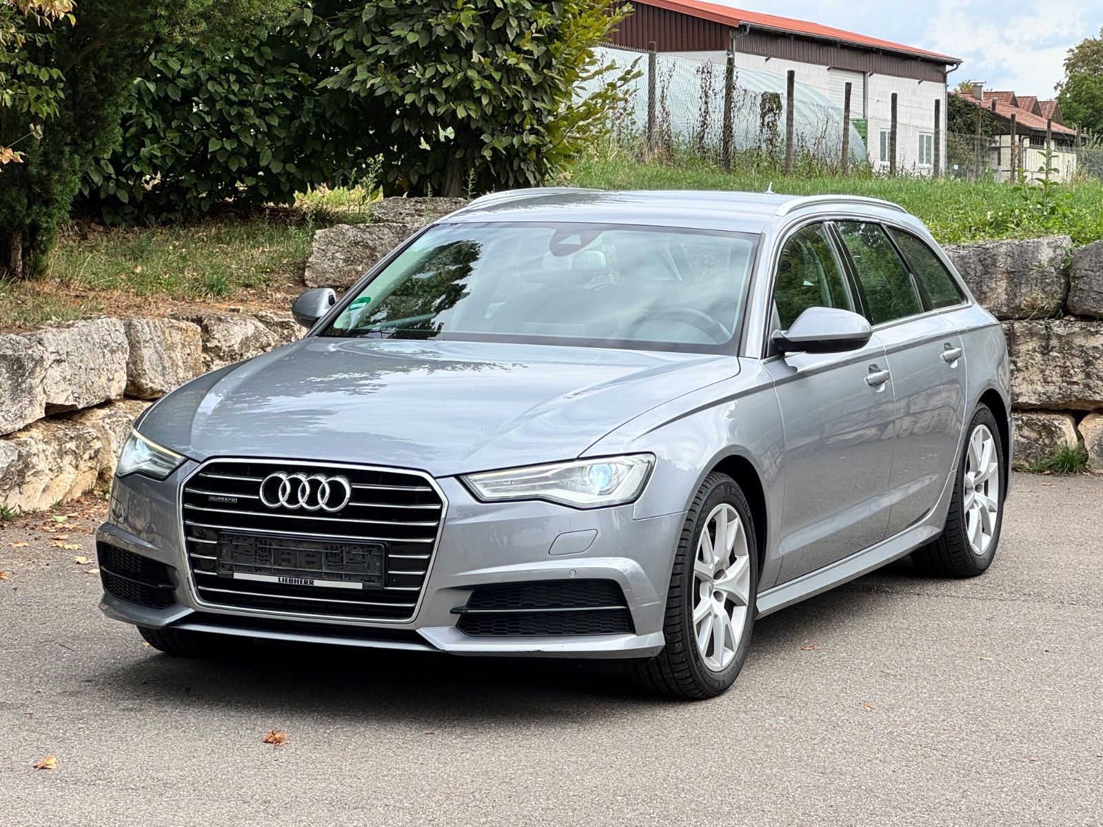Audi A6 - 1