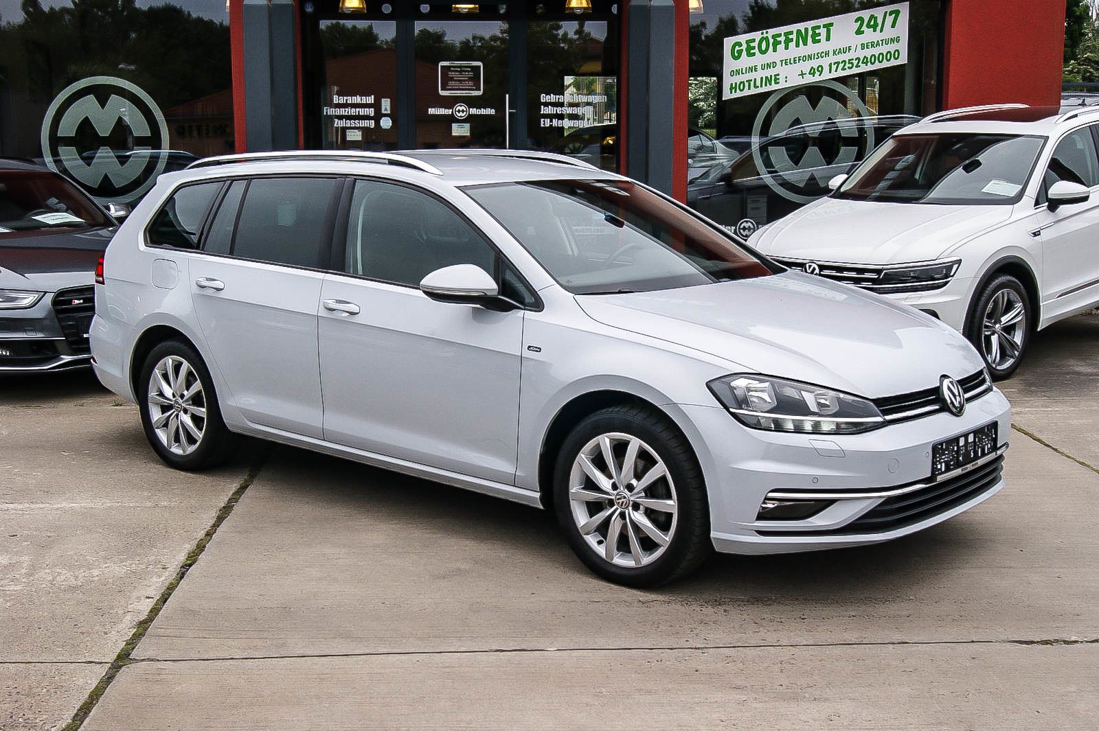 Fahrzeugabbildung Volkswagen Golf VII Variant 14TSI DSG JOIN ANHZV KAMERA PDC