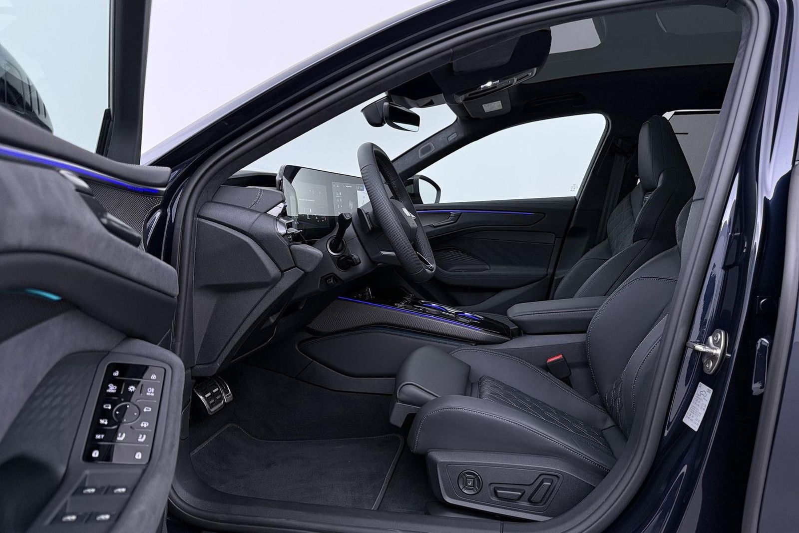 Audi A6 2.0 e-Hybrid Quattro S Edition Competition Ba imagem 3