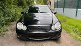 Mercedes-Benz C220 - Mercedes-Benz 220 in Essen