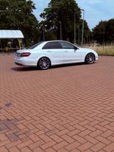 Mercedes-Benz E 350 CDI BlueEFFICIENCY ELEGANCE ELEGANCE - Mercedes-Benz E 350 in Aachen