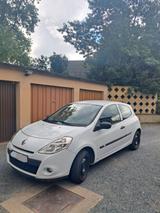 Renault Clio III 1.2 16V | TÜV 11/2026 