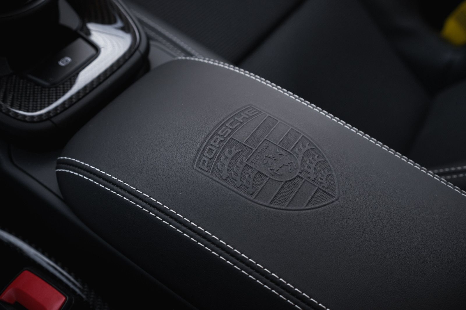 Fahrzeugabbildung Porsche 992/911 GT3 Touring-BOSE-Liftsystem-Keramik