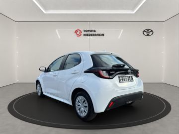 Toyota Yaris - 2