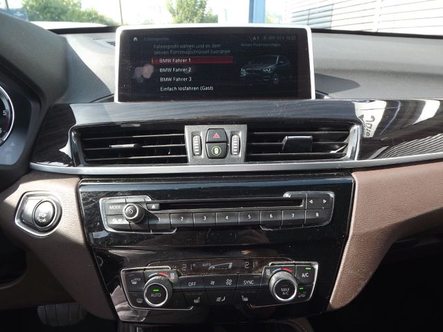 X1 Baureihe X1 xDrive 20 d xLine*Harman Kardon*