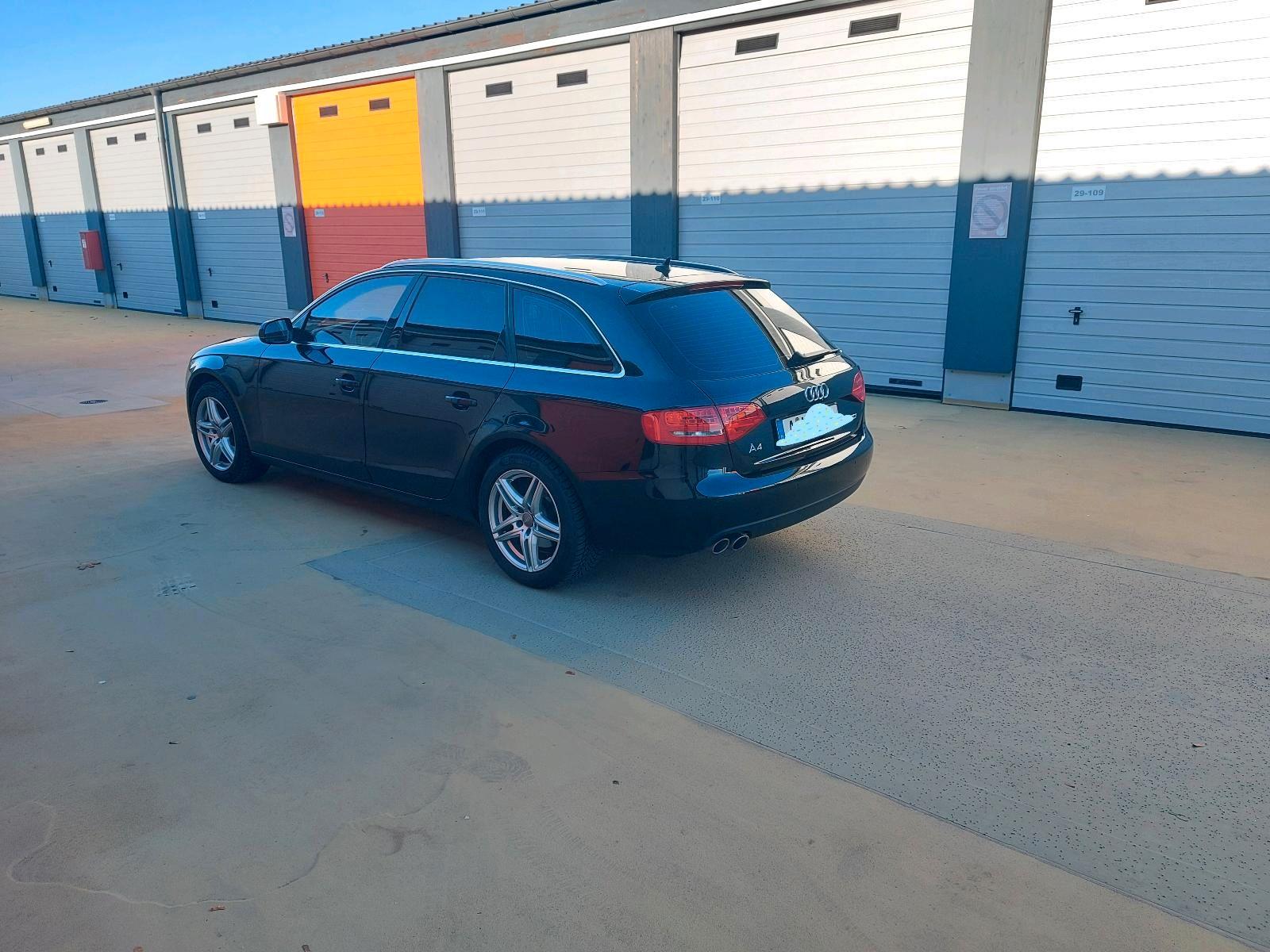Audi A4 2012 — двигун 143 HP (105kW)