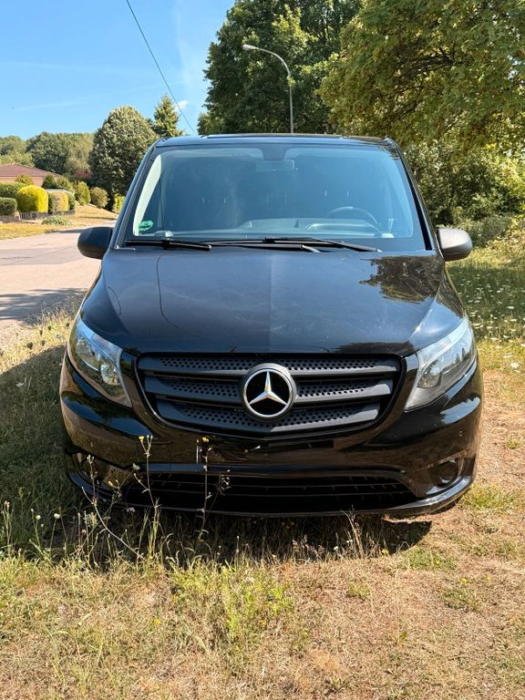Image of Mercedes-Benz Vito