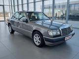 Mercedes-Benz 220 E W124 AUTOMATIK SCHIEBEDACH KEIN TÜV - Mercedes-Benz 220: W124