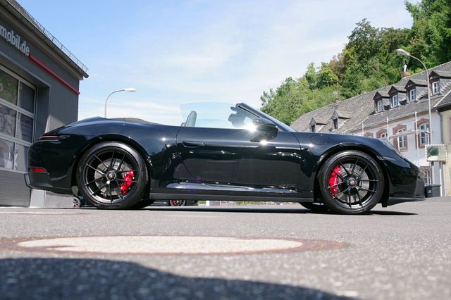 Porsche 992.2 4 GTS Cabrio*Lift,ACC,BOSE,18-W.,Sitzlüft*