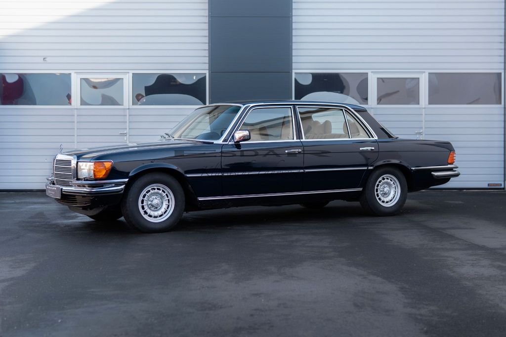 Mercedes-Benz 450