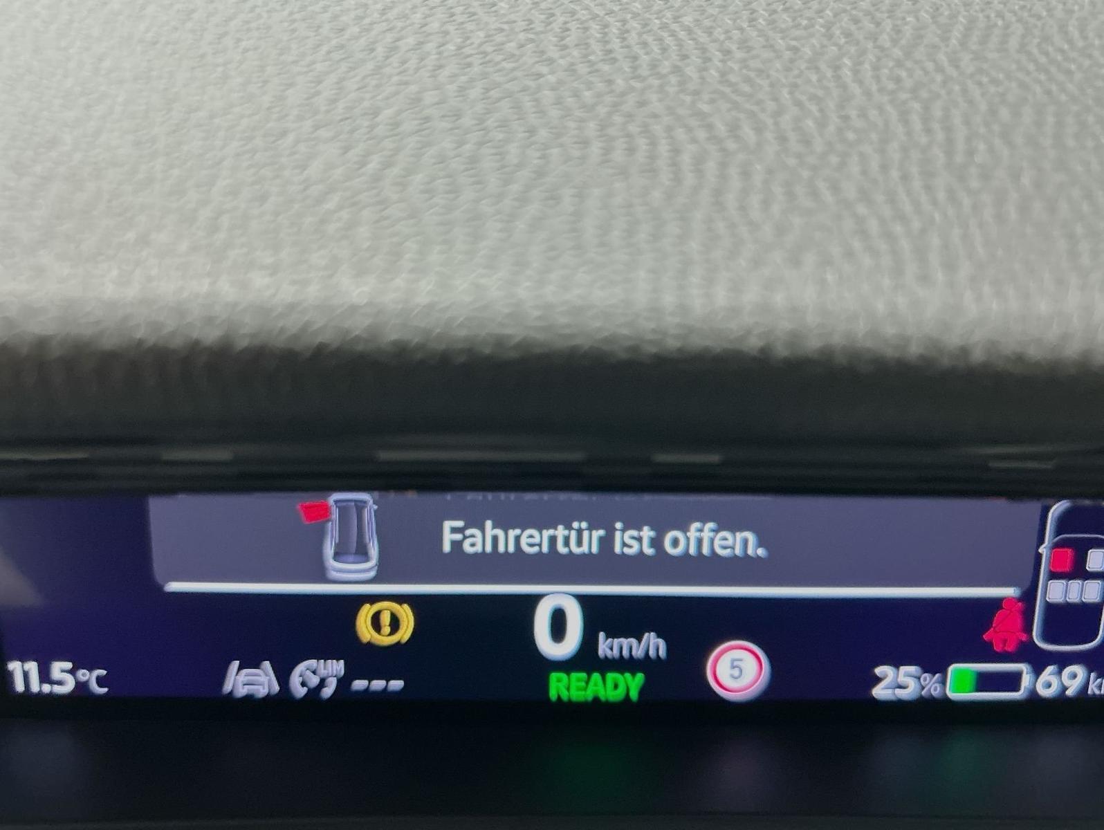Volkswagen ID.7 Tourer Pro 210 kW CarPlay Black CCS ACC