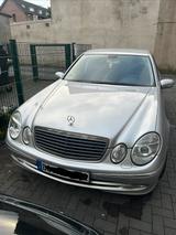 Mercedes-Benz Mercedes w211 e240 Avantgarde - gebrauchte Mercedes-Benz E 240 aus dem Jahr 2005