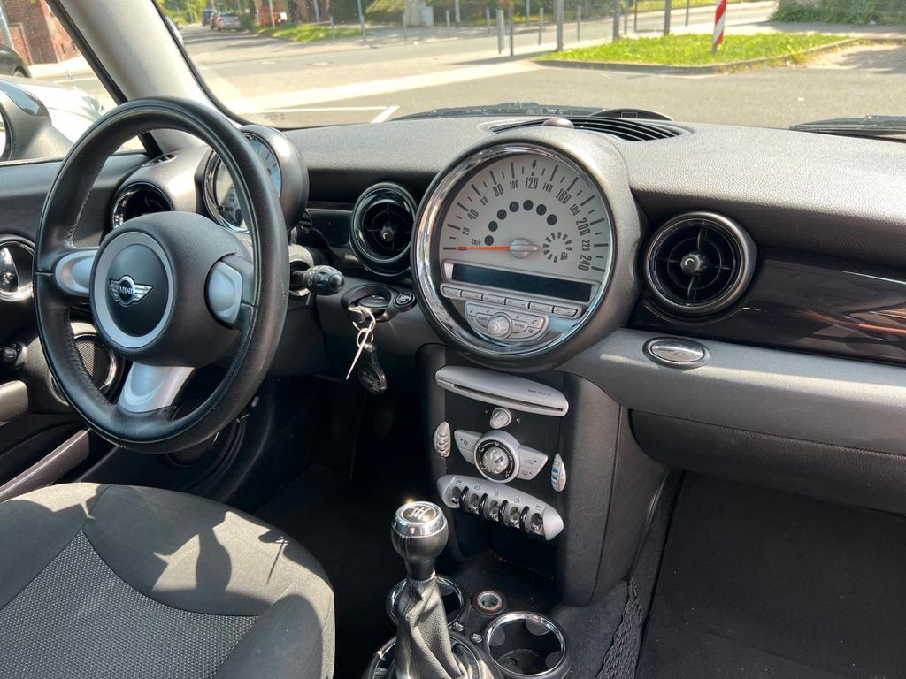 MINI ONE