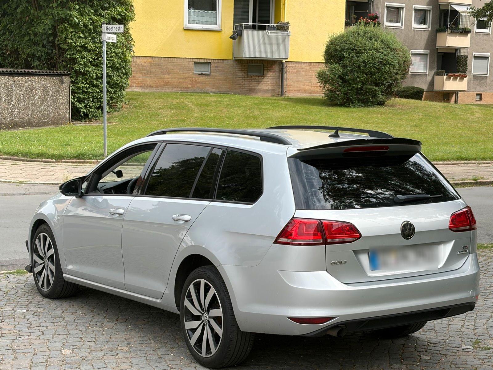 Volkswagen Golf 2014 — двигун 105 HP (77kW)